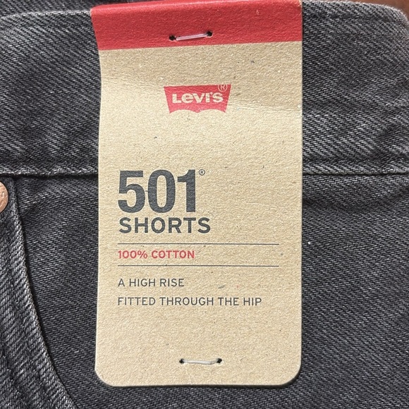 NWT Levi Strauss 501 Black Denim Shorts Size 26 - Picture 3 of 5